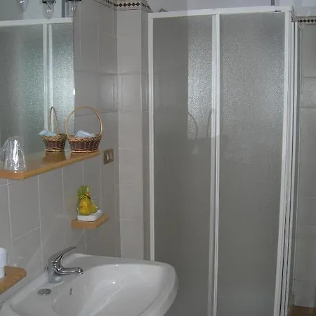 Agriturismo Lo Ratele * Allein
